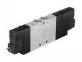Distributeur compact en ligne 5/3 centre ferme à  commande électrique