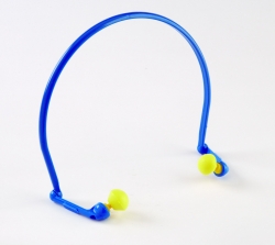Protection semi-auriculaire